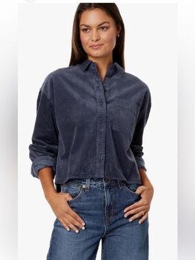 Madewell Oversized Cropped  Corduroy Shirt Jacket in Dark Blue